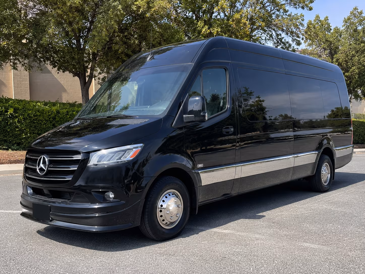 Rent a Bus to Lafayette Regional Airport