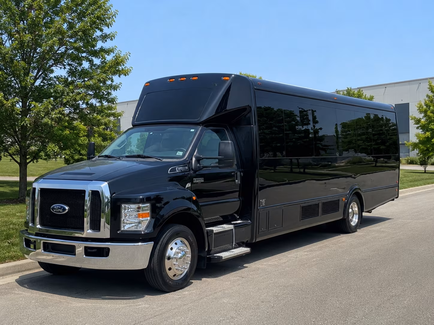 Rent a Bus to Louis Armstrong New Orleans International Airport