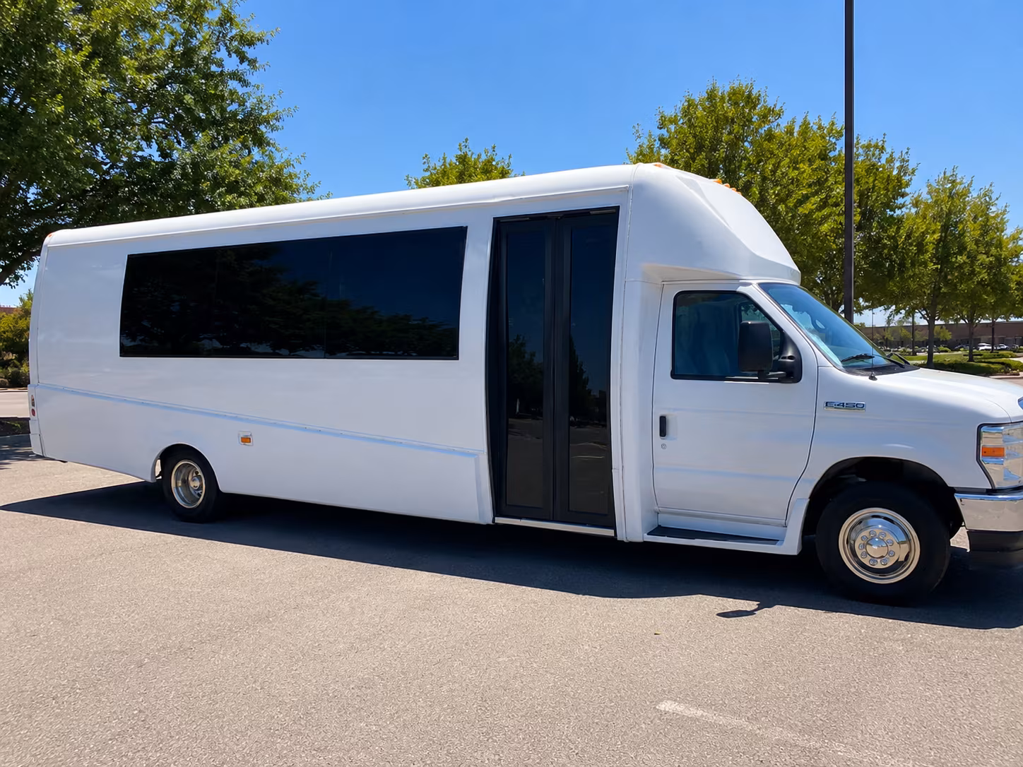 20 Passenger Party Bus Exterior