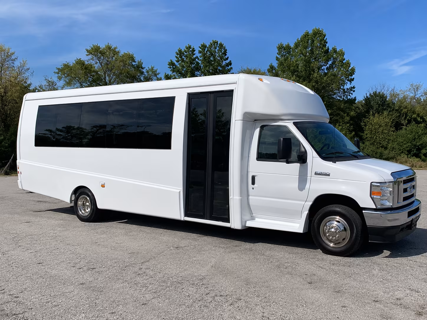 Biloxi Homecoming & Prom Party Bus Rentals