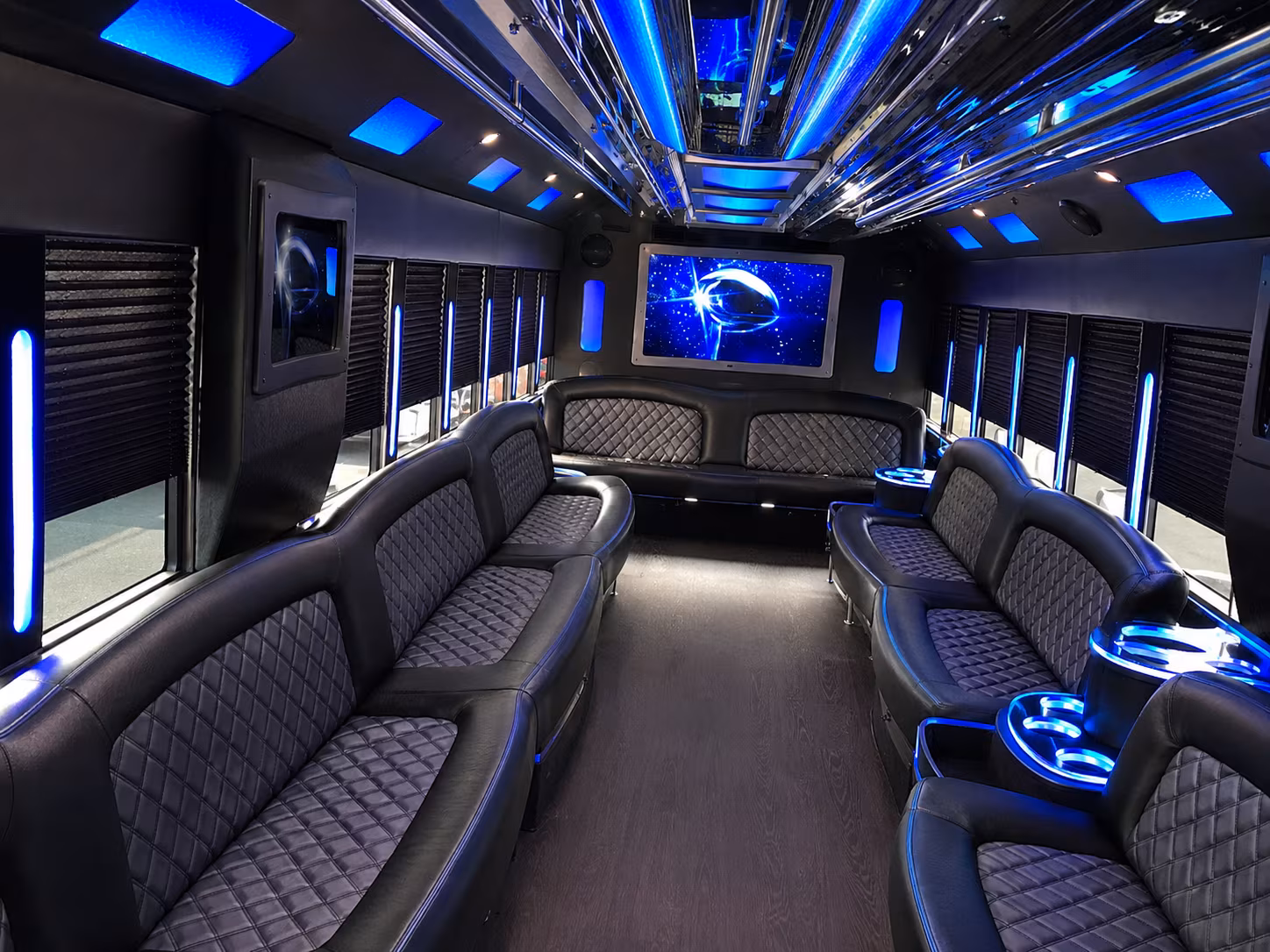 Lafayette Birthday, Sweet 16, & Quinceañera Transportation onboard seating