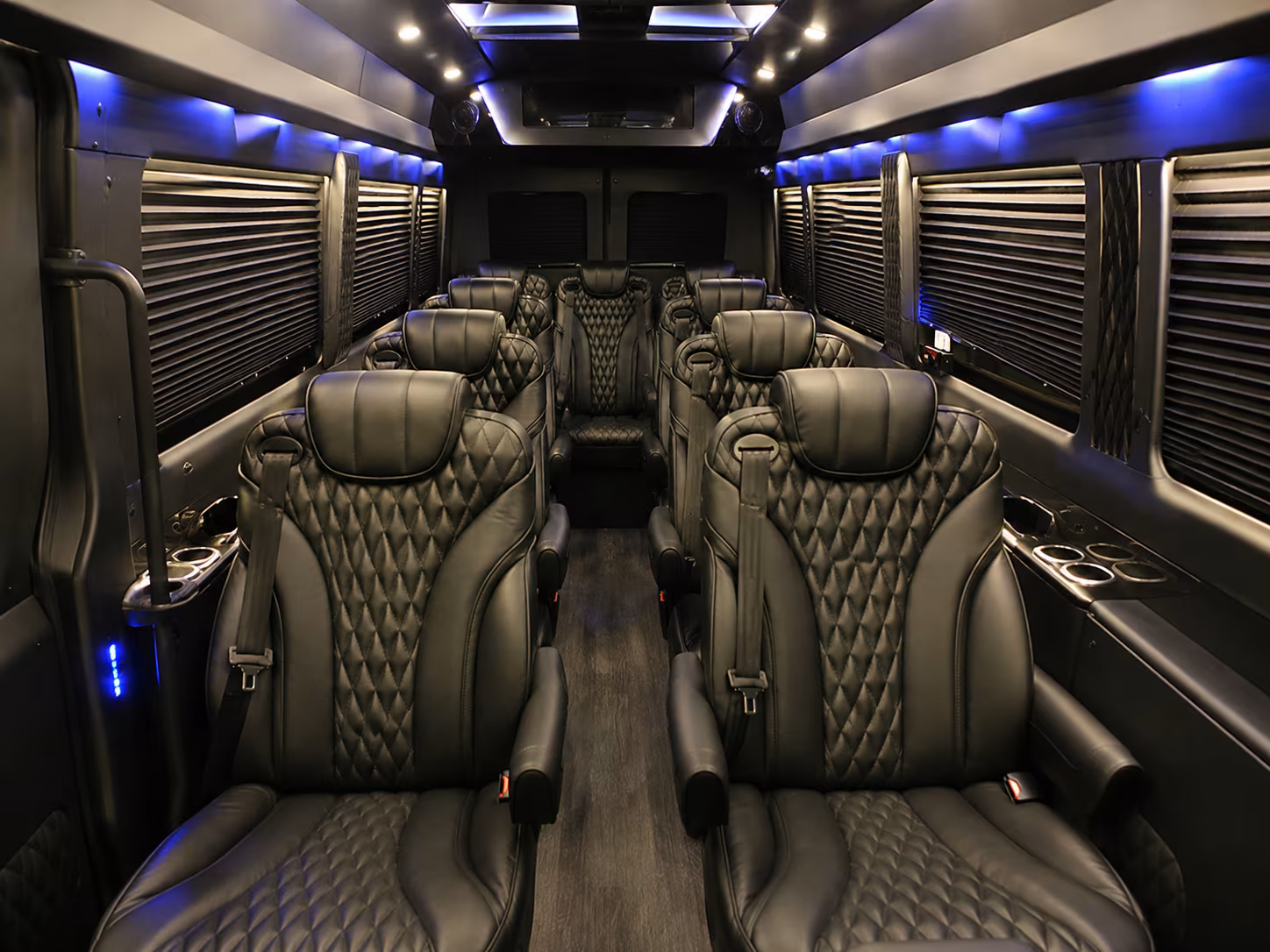New Orleans Airport Shuttles & Transportation