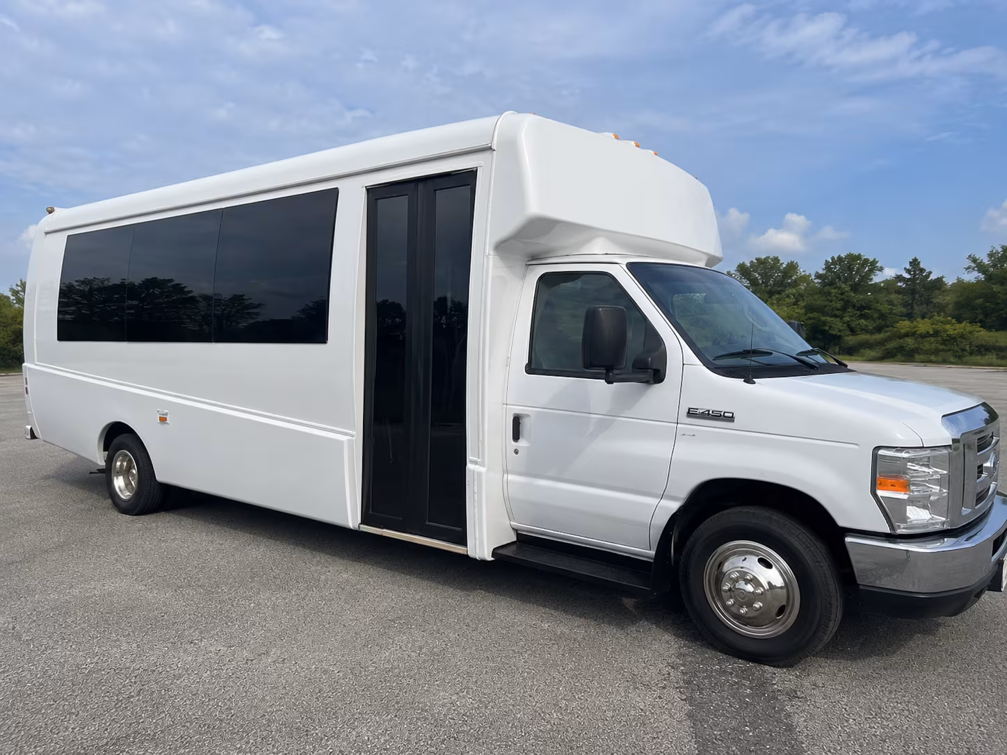 New Orleans Winery Tour & Pub Crawl Transportation